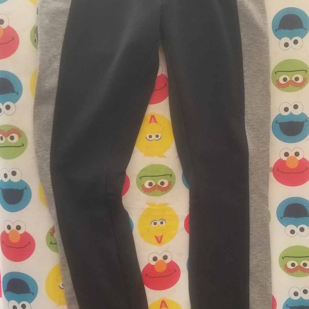 Nike jogger style leggings